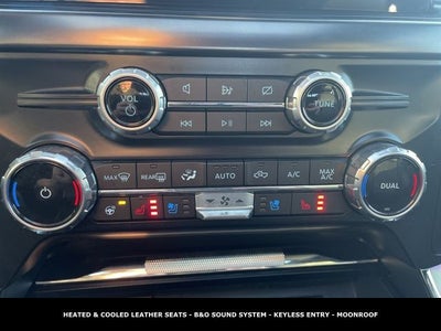 2023 Ford F-150 Lariat BLACKOUT PACKAGE