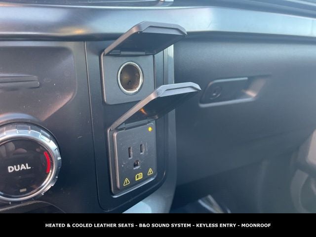 2023 Ford F-150 Lariat BLACKOUT PACKAGE