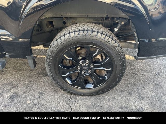 2023 Ford F-150 Lariat BLACKOUT PACKAGE