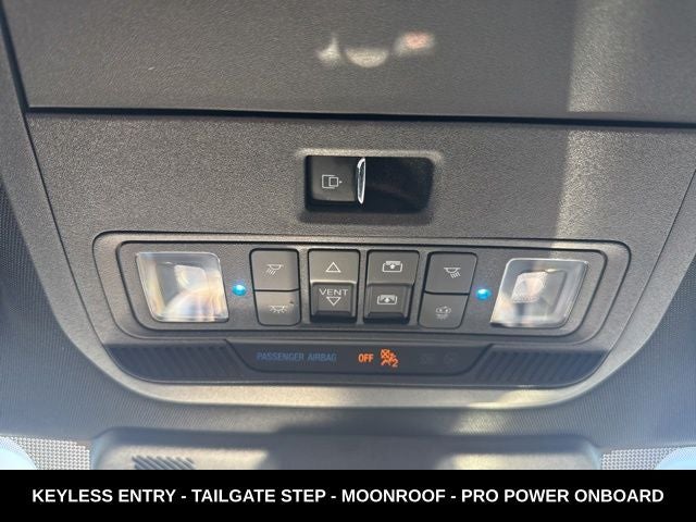 2024 Ford F-150 XLT TWIN PANEL MOONROOF