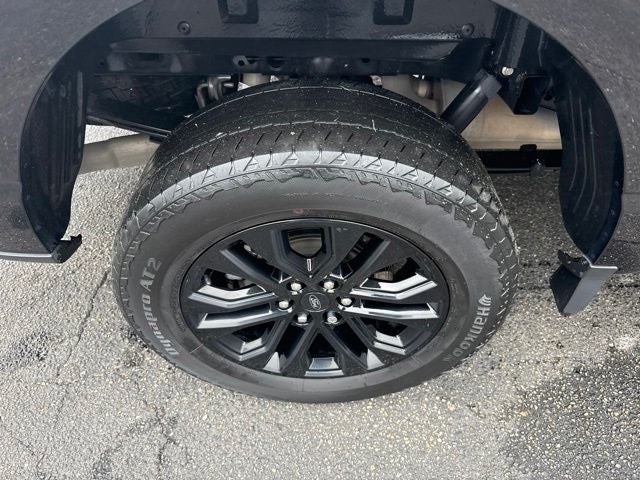 2024 Ford F-150 XLT TWIN PANEL MOONROOF