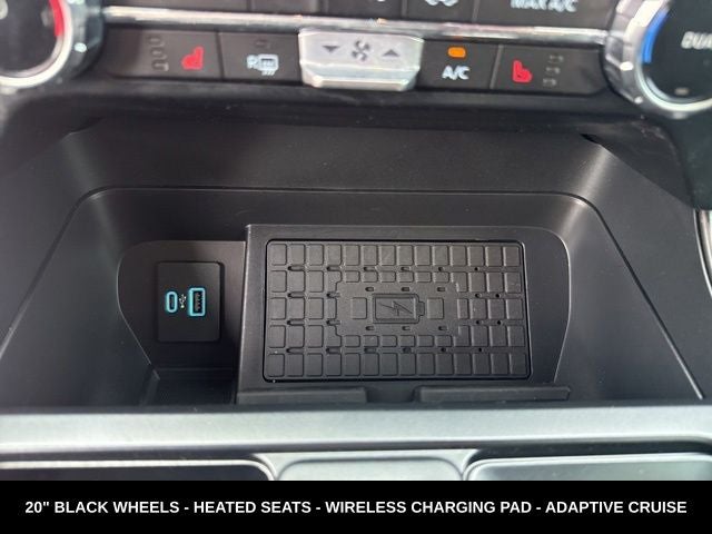 2024 Ford F-150 XLT BLACKOUT PACKAGE