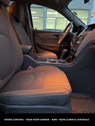 2017 Chevrolet Traverse LS AWD