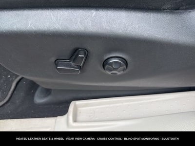 2023 Chrysler Pacifica Touring L HEATED SEATS & STEERING WHEEL