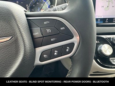 2024 Chrysler Pacifica Touring L STOW N GO SEATING