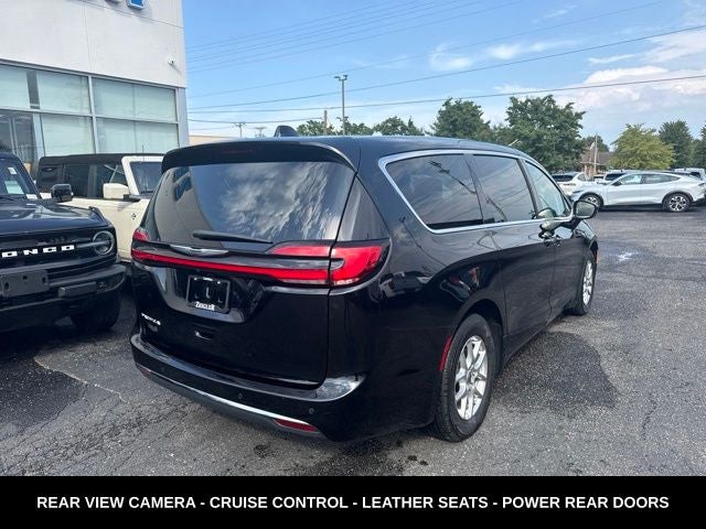 2024 Chrysler Pacifica Touring L STOW N GO SEATING