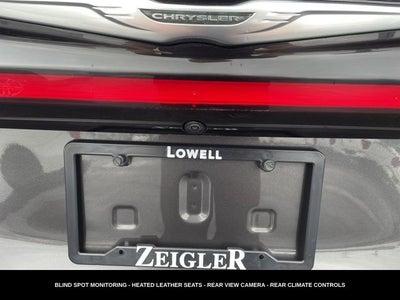 2023 Chrysler Pacifica Touring L HEATED SEATS & STEERING WHEEL