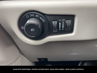 2023 Chrysler Pacifica Touring L HEATED SEATS & STEERING WHEEL