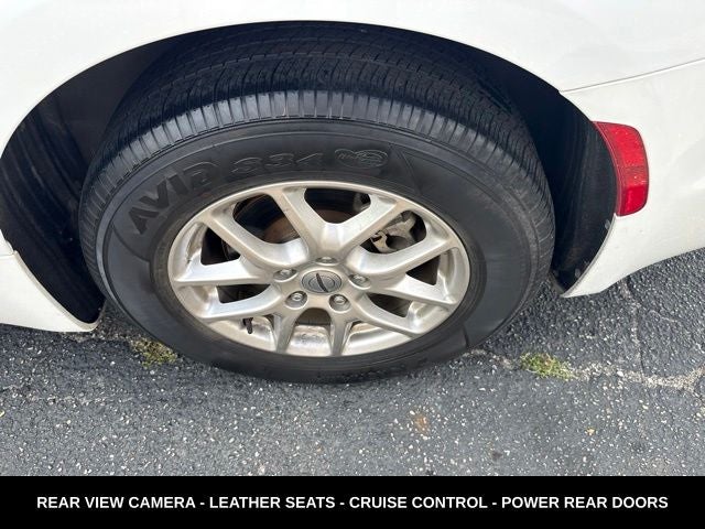 2024 Chrysler Pacifica Touring L STOW N GO SEATING