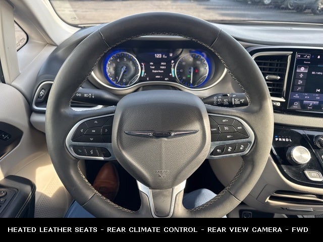 2023 Chrysler Pacifica Touring L STOW N GO SEATING