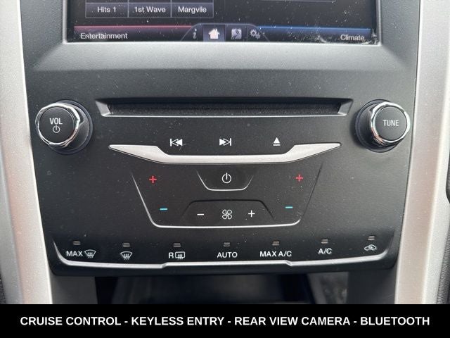 2013 Ford Fusion Hybrid SE LOW MILE HYBRID