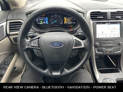 2019 Ford Fusion Hybrid SE 42 MPG