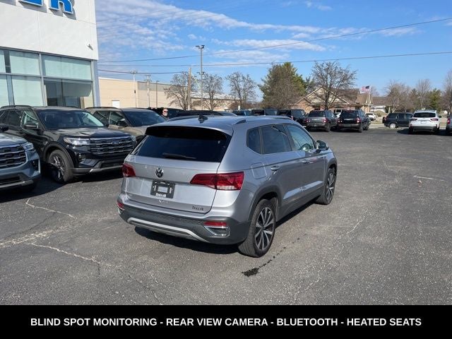 2024 Volkswagen Taos 1.5T SE ONE OWNER