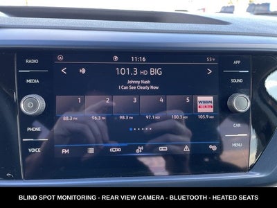 2024 Volkswagen Taos 1.5T SE ONE OWNER