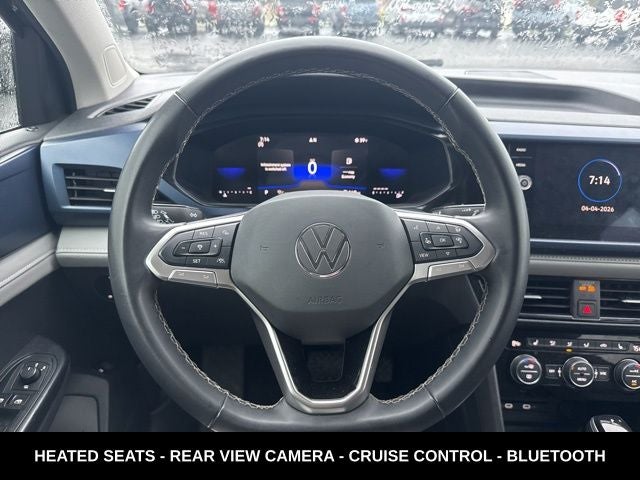 2024 Volkswagen Taos 1.5T SE ONE OWNER