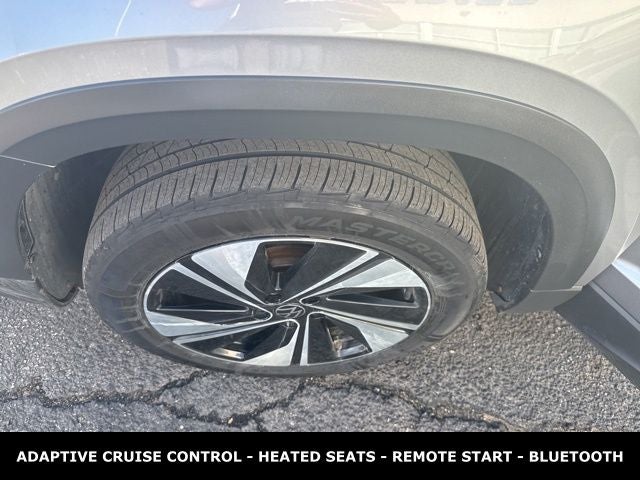 2023 Volkswagen Taos 1.5T SE AWD