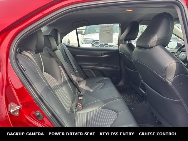 2020 Toyota Camry SE 39 MPG