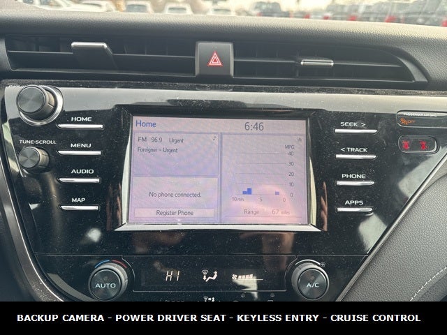 2020 Toyota Camry SE 39 MPG