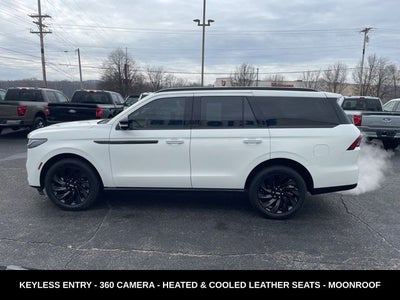 2025 Lincoln Navigator Reserve BLACKOUT PACKAGE