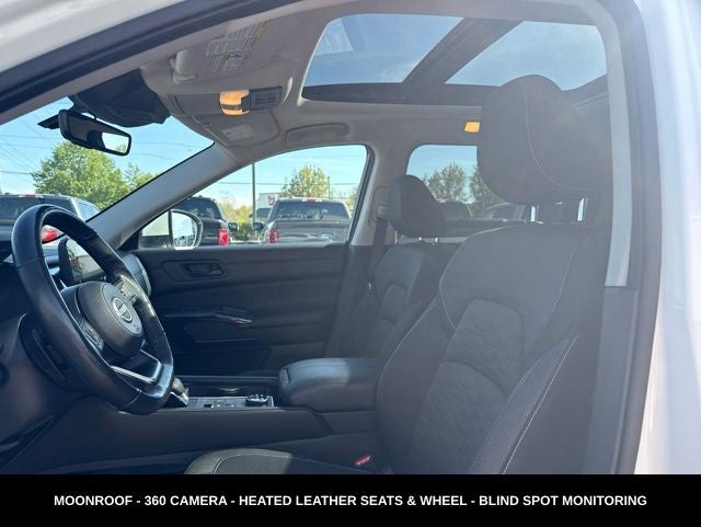 2024 Nissan Pathfinder SV PANORAMIC ROOF