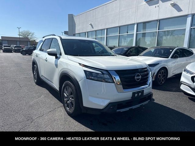 2024 Nissan Pathfinder SV PANORAMIC ROOF