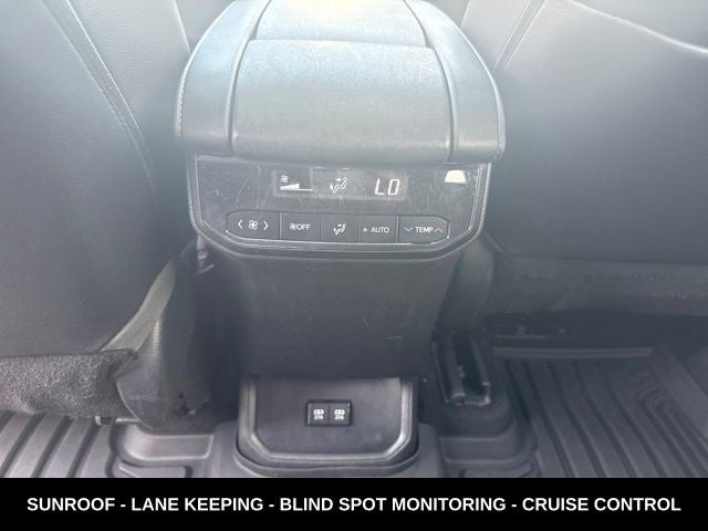 2021 Toyota Highlander XLE 4WD