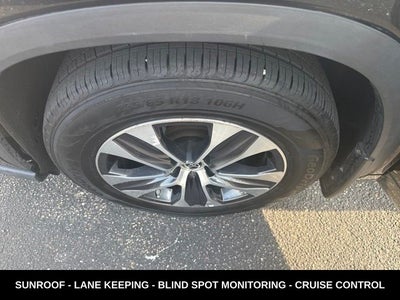 2021 Toyota Highlander XLE 4WD