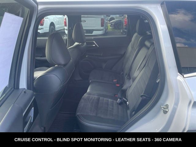 2024 Mitsubishi Outlander SE AWD