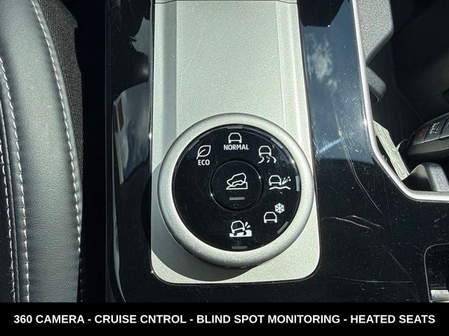 2025 Mitsubishi Outlander SE 3RD ROW