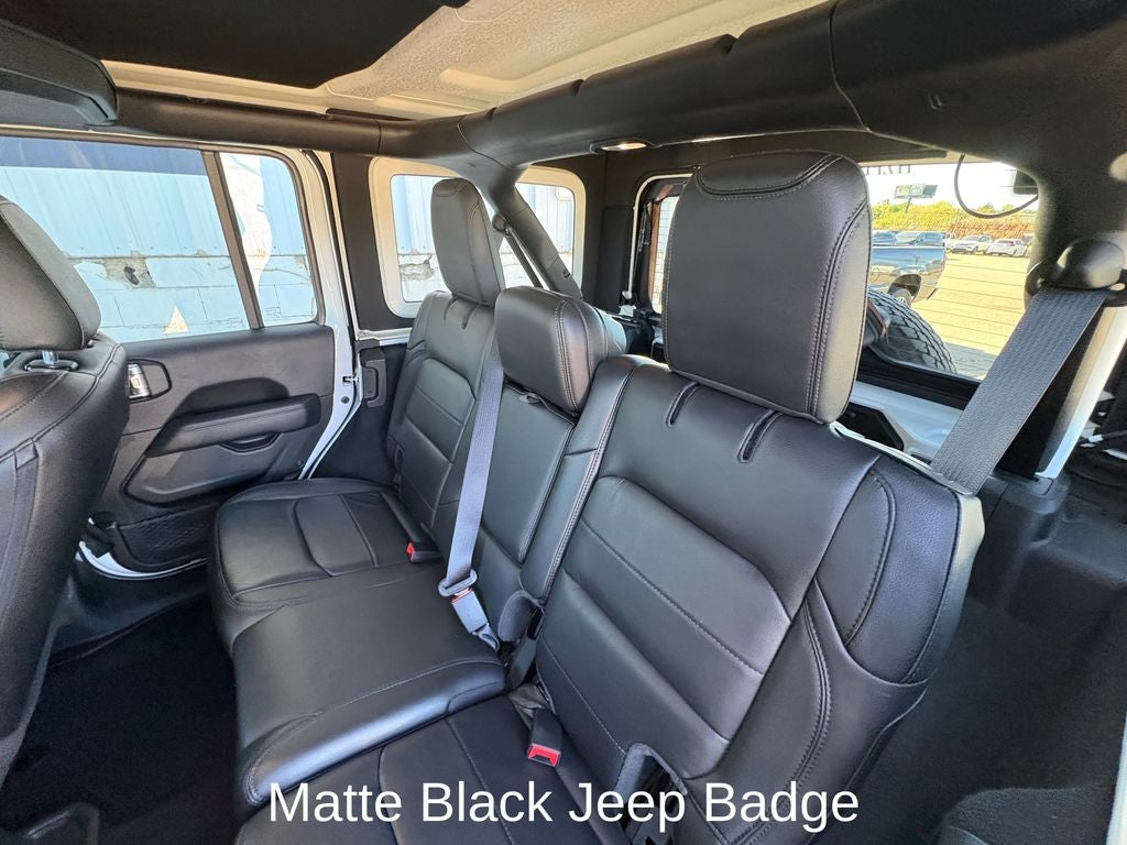 2022 Jeep Wrangler Unlimited Sahara Altitude Navigation System
