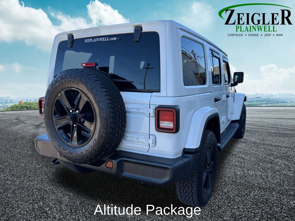 2022 Jeep Wrangler Unlimited Sahara Altitude Navigation System
