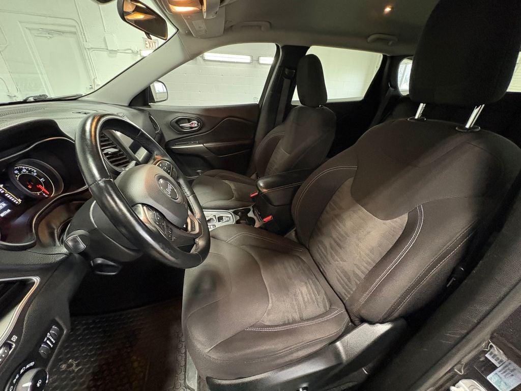 2019 Jeep Cherokee Latitude ParkView Rear Back-Up Camera