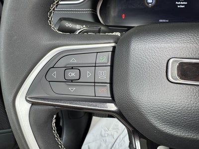 2023 Jeep Grand Cherokee Altitude Appearance Package