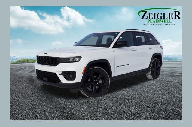 2023 Jeep Grand Cherokee Altitude X Power Sunroof & ParkView Rear Back-Up Camera