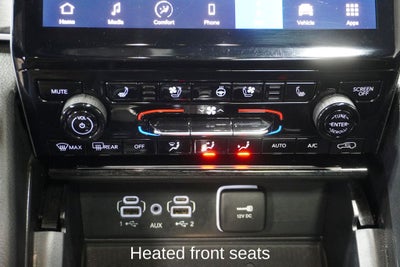 2024 Jeep Grand Cherokee Limited Navigation System & Dual-Pane Panoramic Sunroof