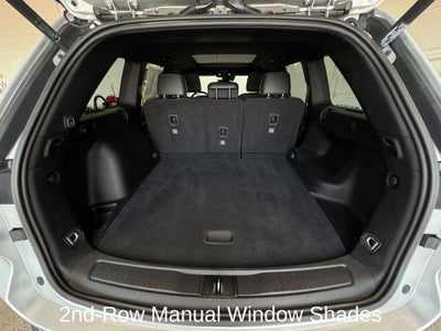 2024 Jeep Grand Cherokee Limited Black Appearance Package