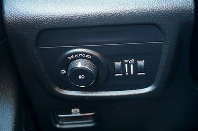 2023 Jeep Grand Cherokee Limited Blackout Package with Navigation