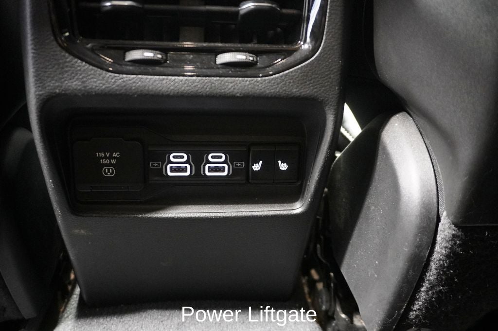 2023 Jeep Grand Cherokee Limited Navigation System & Radio: Uconnect 5 Nav w/10.1"