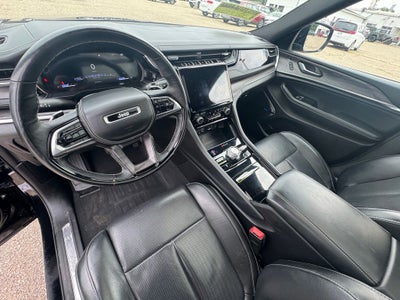 2023 Jeep Grand Cherokee Overland Power moonroof