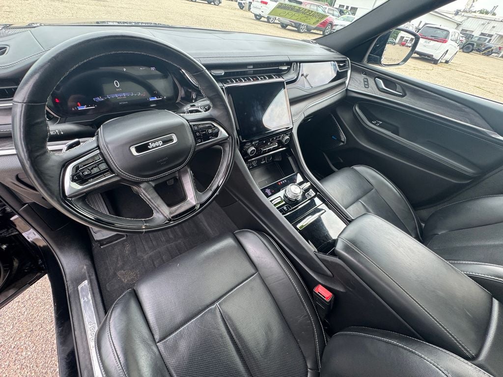 2023 Jeep Grand Cherokee Overland Power moonroof
