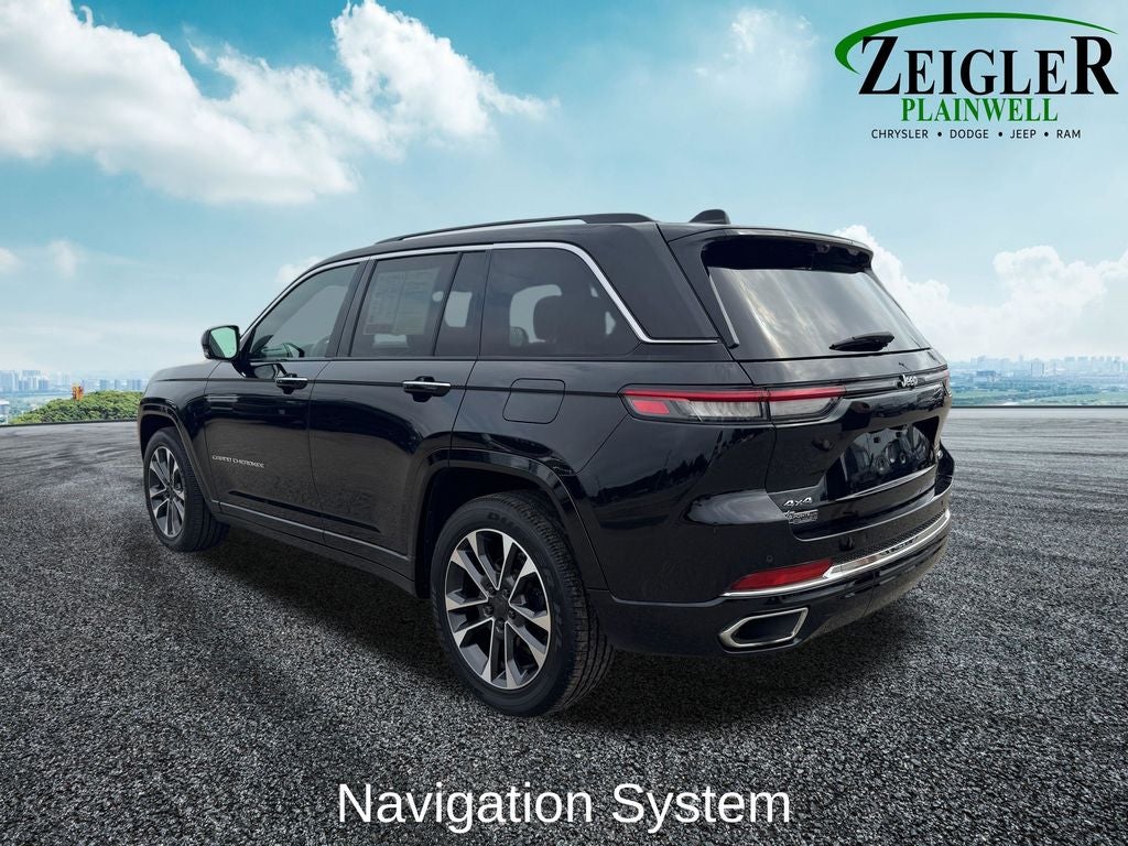 2023 Jeep Grand Cherokee Overland Power moonroof