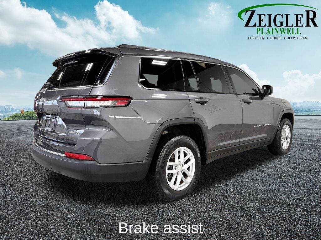 2023 Jeep Grand Cherokee L Laredo Radio: Uconnect 5 w/8.4" Display