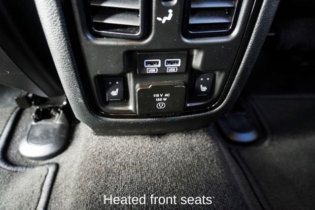 2022 Dodge Durango R/T Navigation System & Apple CarPlay/Android Auto