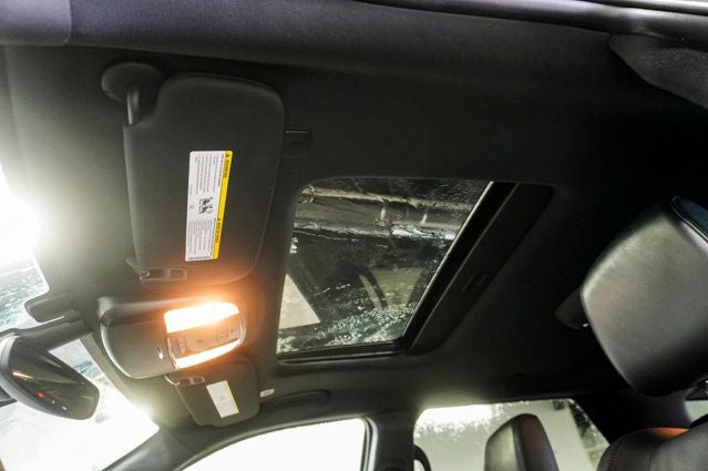 2025 Dodge Durango R/T Plus Navigation System & Power Moonroof