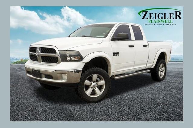 2018 RAM 1500 Express ParkView Rear Back-Up Camera & Integrated Voice Co