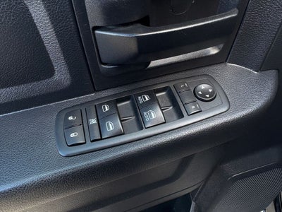 2017 RAM 1500 Tradesman Integrated Voice Command w/Bluetooth