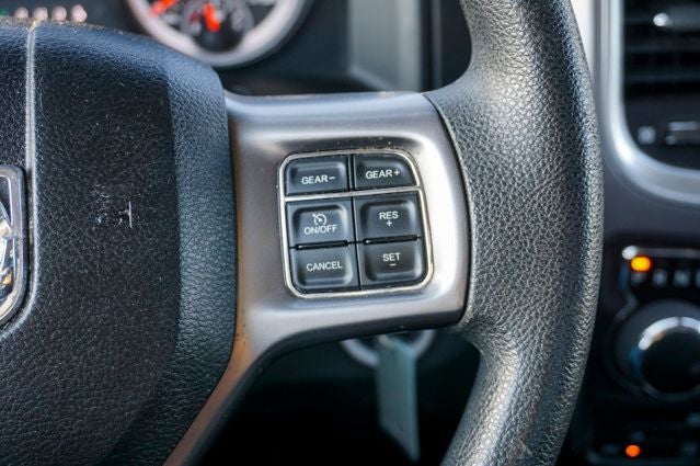 2022 RAM 1500 Classic SLT Integrated Voice Command w/Bluetooth & ParkView Re