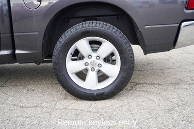 2023 RAM 1500 Classic SLT Apple CarPlay & ParkView Rear Back-Up Camera