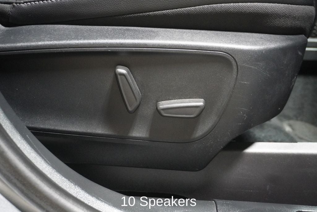 2021 Ford Escape Hybrid Titanium Navigation System