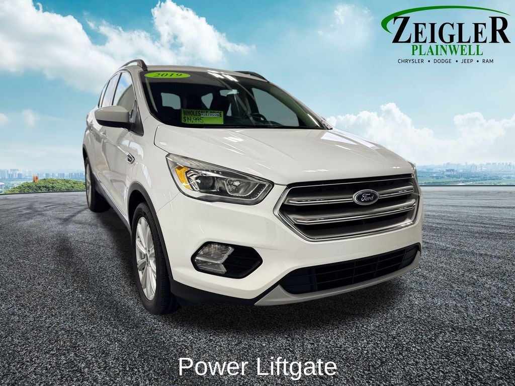 2019 Ford Escape SEL Moonroof
